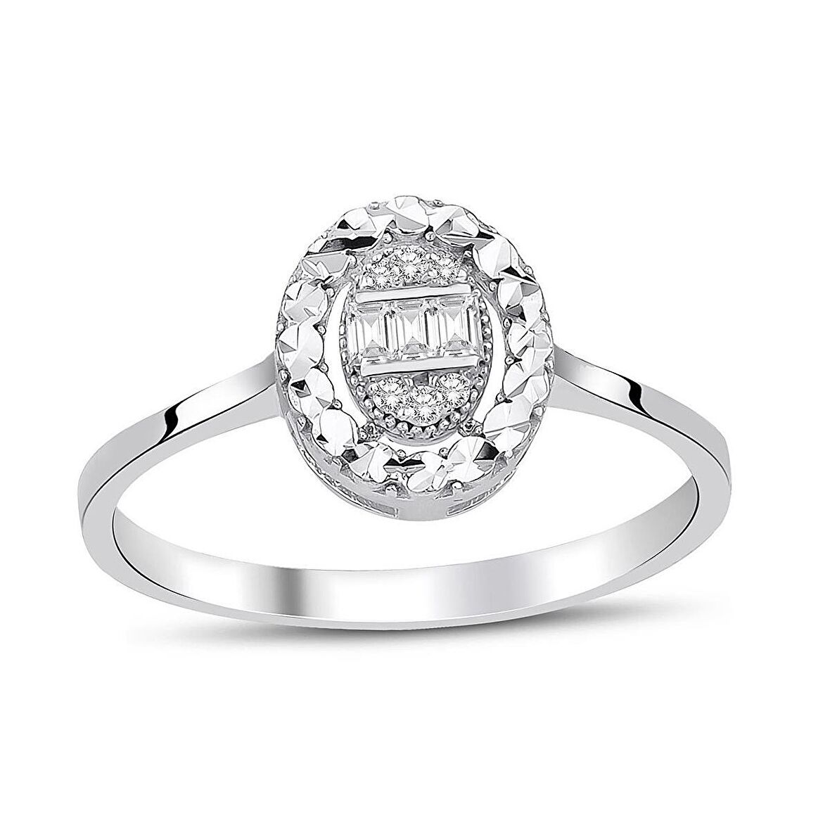 0.11 Karat Baget Pırlanta Yüzük (H-I VS/ Oval Efektli)